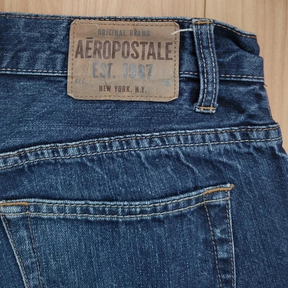 TWO Aeropostale Blue Jeans Sz.31 x 32 Essex STRAIGHT leg